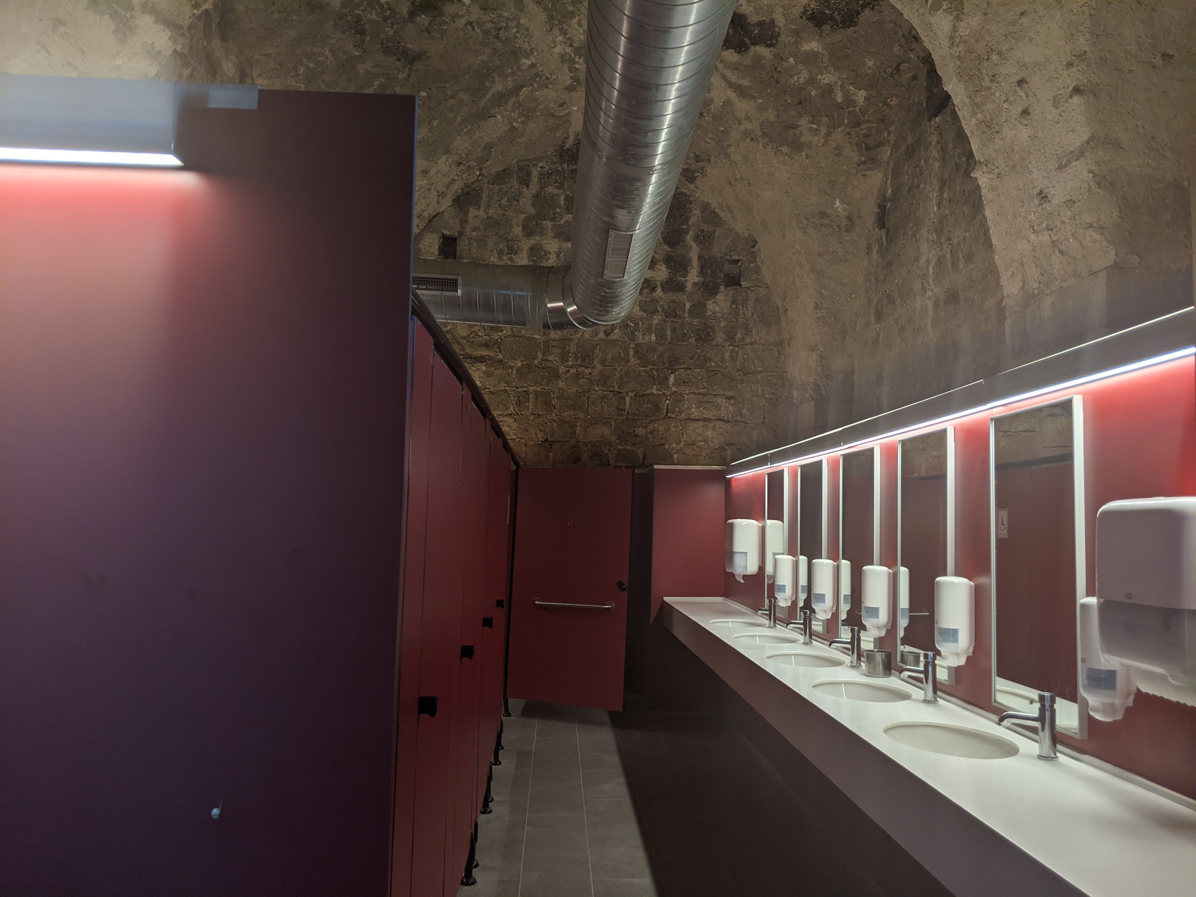 Migdal Tsedek National Park bathrooms